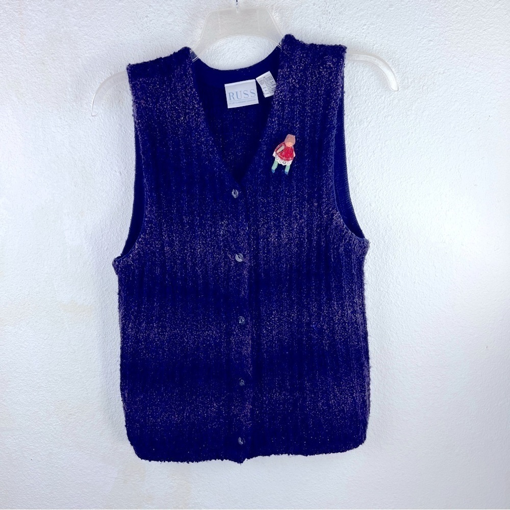 RUSS KNITTED VEST. Navy w/faint gray stripes. Size Medium. Pin included.